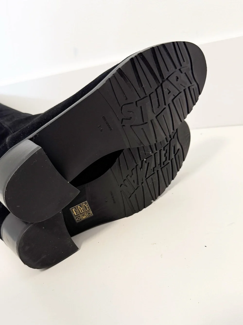 Stuart Weitzman stuart weitzman